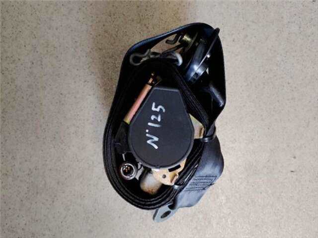Cinturón Delantero Derecho Peugeot 407 2.0 HDI 135
