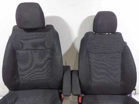 Foto 2ª: Asientos Traseros Peugeot 5008 PREMIUM 156CV 115KW [5FV] (2009)