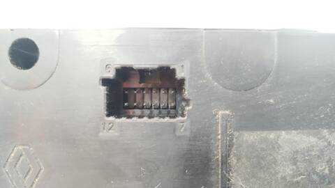 Foto 3ª: Mando Climatizador Dacia Sandero STEPWAY ESSENTIAL 101CV 74KW [H4DD4] (2020)