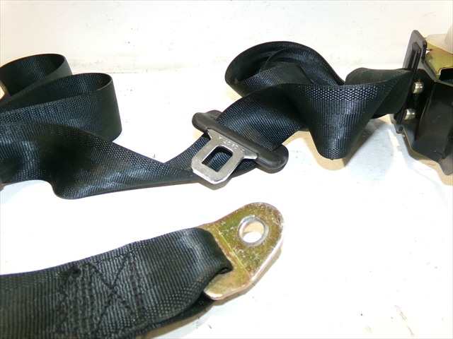 Foto 3ª: Cinturón Trasero Derecho Hyundai Coupe 2.0 G 2001-2006 [G4GC] (2005)