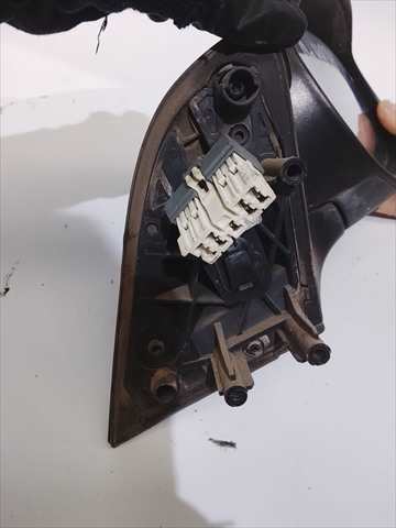 Foto 4ª: Retrovisor Derecho Citroen Xsara 2.0 HDI PICASSO [D/RHY] (2003)