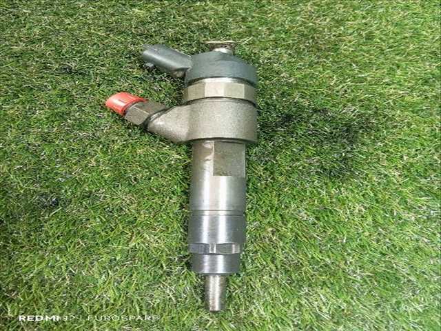 Foto 2ª: Inyectores Santana Anibal 2.8 TD MILITAR [8140.43P] (2004)