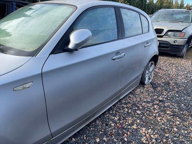 Foto 2ª: Puerta Delantera Izquierda Bmw Serie 1 118 2.0 D 122cv [M47D20] (2006)