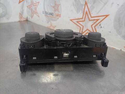 Foto 4ª: Mando Climatizador Peugeot 308 CONFORT 109CV 80KW [9HX O 9H02] (2010)