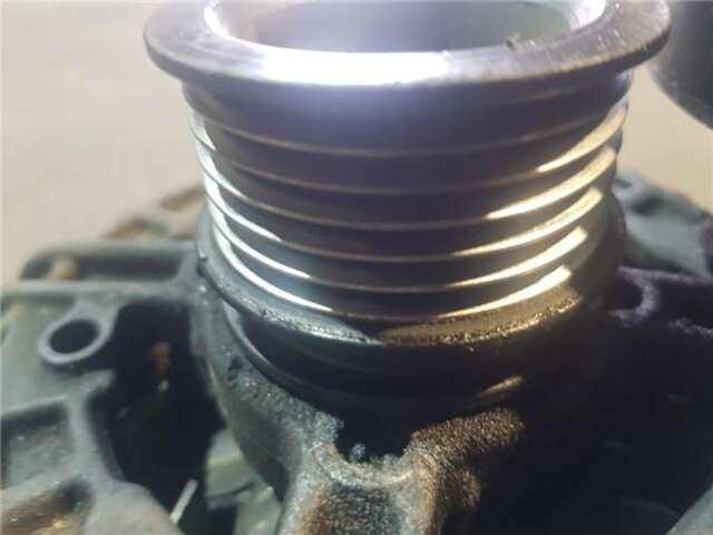 Foto 2ª: Alternador Bmw Serie 5 518 3.0 530I [3.0 LTR. - 170 KW 24V CAT] [M54 306 S3]