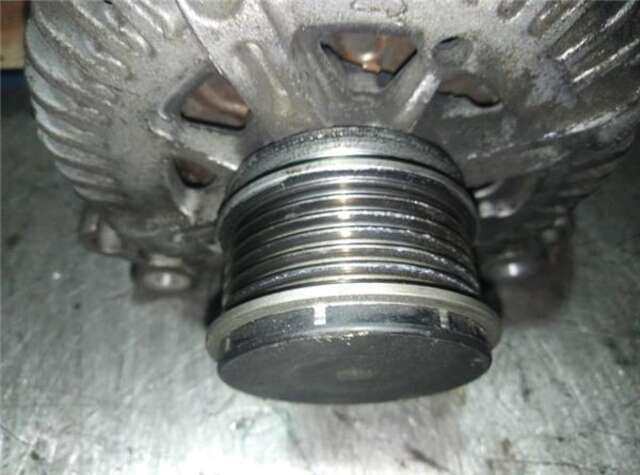 Foto 3ª: Alternador Volkswagen Passat 2.0 TDI (140CV) [BKP]