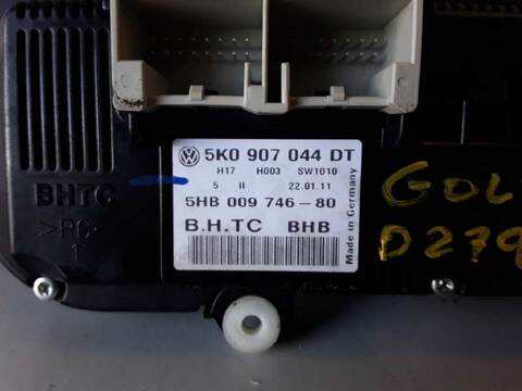 Foto 3ª: Mando Climatizador Volkswagen Golf ADVANCE 2.0 TDI 140CV (2003)