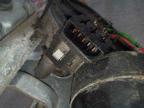 Foto 2ª: Motor Limpia Delantero Volkswagen Golf BASICO BERLINA 90CV 66KW [AGR] (1999)