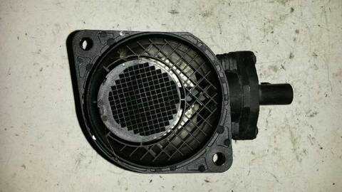 Foto 3ª: Caudalimetro Volkswagen Golf 1.9 TDI BERLINA 105CV 77KW [BLS] (2008)