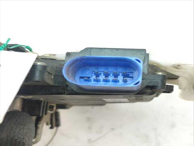 Foto 2ª: Cerradura Puerta Delantera Izquierda Volkswagen Touran 1.6 TDI (2010)