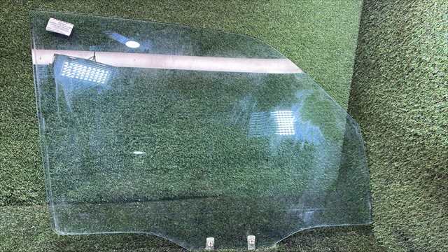 Foto 2ª: Luna Delantera Derecha Mitsubishi Montero 3.2 DI-D V60 5 PUERTAS [D-4M41] (2003)