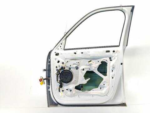 Foto 3ª: Puerta Delantera Derecha Citroen C4 1.2 THP 130 (2013)