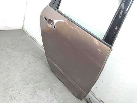 Foto 2ª: Puerta Trasera Derecha Renault Scenic 1.4 16V JZ0F JZ1V) 131CV 96KW [H4J700] (2010)