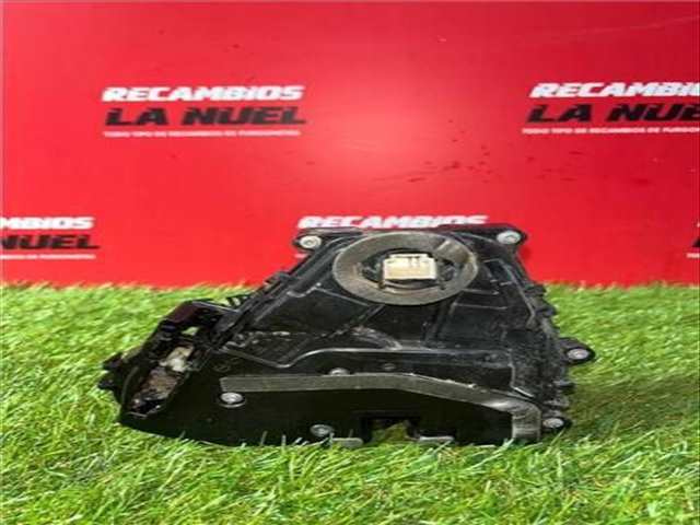 Foto 3ª: Cerradura Puerta Delantera Derecha Renault Express ADVANCE BLUE DCI DIESEL FAP 75CV 55KW [K9K U8] (2021)