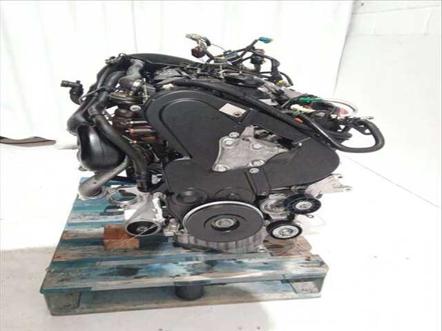 Foto 3ª: Motor Completo Citroen C5 2.2 HDI DC4HXB DC4HXE) 133CV 98KW [4HX (DW12TED4)] (2002)