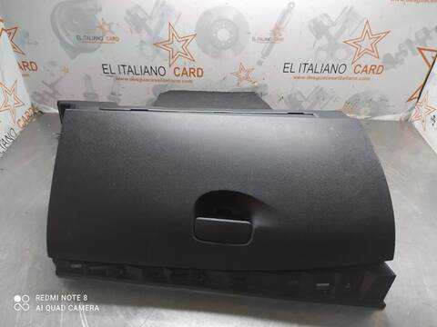 Guantera Renault Megane LIFE BERLINA 116CV 85KW III BERLINA 5 P