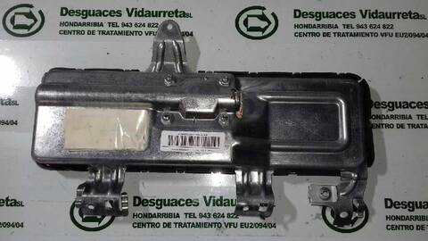 Foto 2ª: Airbag Lateral Delantero Derecho Mercedes Clase C 160 C 200 COMPRESSOR 203.745) COUPE 163CV 120KW [M111955] (2001)