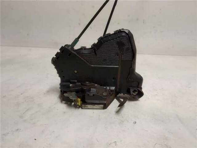 Cerradura Puerta Delantera Izquierda Toyota Verso 2.0 ACTIVE [2.0 LTR. - 93 KW D-4D CAT]