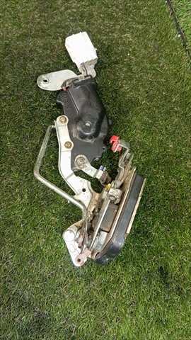 Foto 3ª: Cerradura Puerta Delantera Derecha Toyota 4 Runner 3.0 T DIESEL (1993)