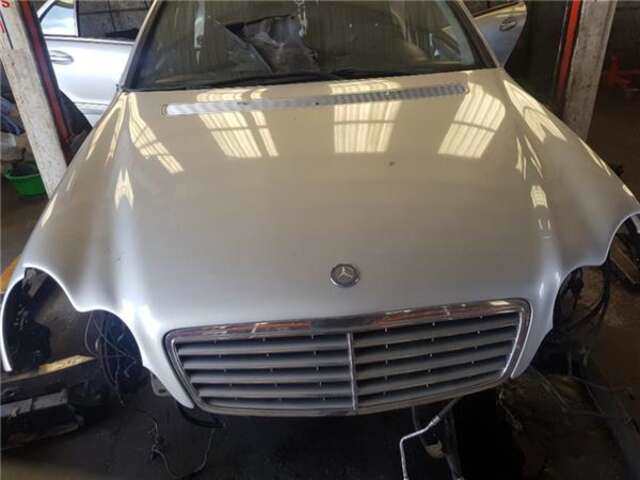 Capot Mercedes Clase C 160 2.2 200 CDI (203.004) [2.2 LTR. - 85 KW CDI CAT]