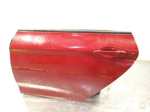 Foto 3ª: Puerta Trasera Izquierda Bmw Serie 3 318 2.0 D 150CV 110KW F34) GRAN TURISMO B47D20 [N47D20C] (2014)