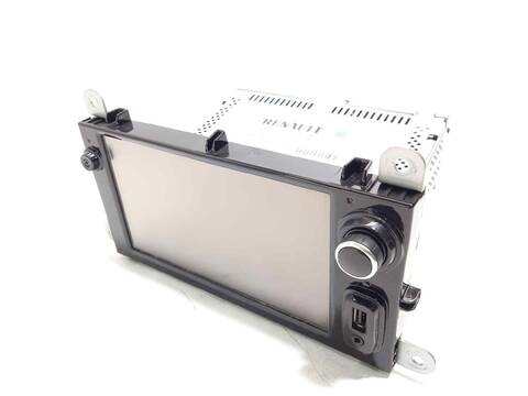 Foto 2ª: Sistema Audio Radio CD Renault Clio BUSINESS 75CV 55KW [K9K628] (2016)