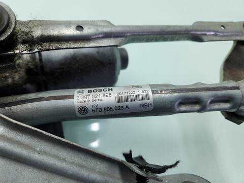 Foto 3ª: Motor Limpia Delantero Volkswagen Touran ADVANCE BMT 116CV 85KW [DGDA] (2018)