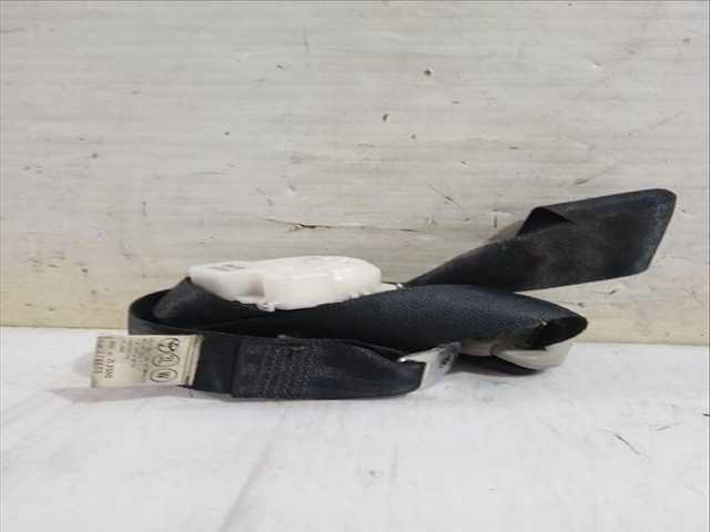 Cinturón Trasero Izquierdo Toyota Corolla 2.2 D-4D AUR10_) 177CV