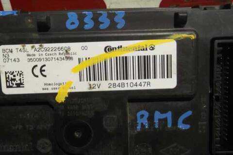 Foto 2ª: Caja Reles Fusibles Dacia Sandero AMBIANCE 90CV 66KW [H4B B4] (2017)