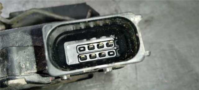Foto 3ª: Cerradura Puerta Trasera Derecha Opel Corsa 1.3 CDTI [Z 13 DTJ]