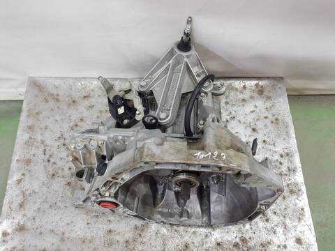 Foto 3ª: Caja Cambios Renault Clio DYNAMIQUE (2011)