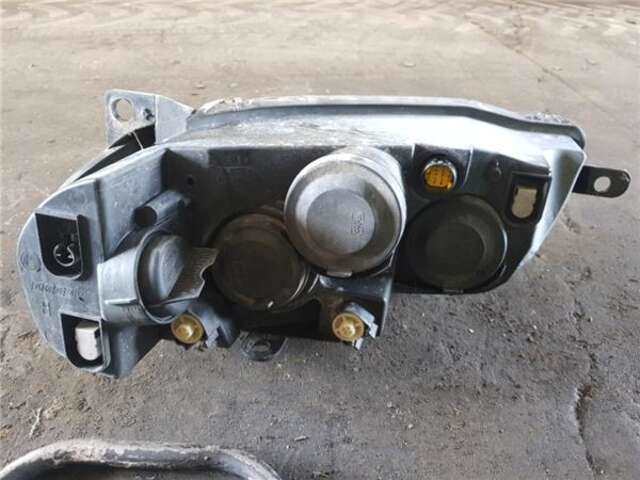 Foto 2ª: Faro Derecho Fiat Punto 1.2 NATURAL POWER [188 A4.000]