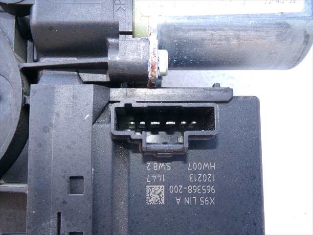 Foto 2ª: Elevalunas Eléctrico Delantero Derecho Renault Megane 1.5 DCI RANCHERA,2008-2013 [K9KJ8] (2012)