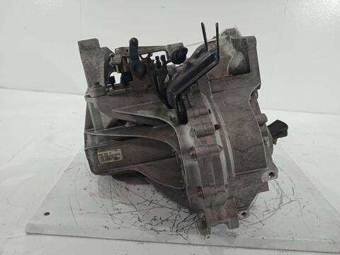 Caja Cambios Ford Focus AMBIENTE D) BERLINA 109CV 80KW