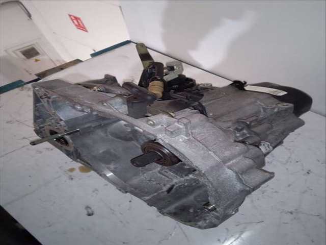 Foto 3ª: Caja Cambios Renault Modus 1.5 DCI DIESEL 82CV 60KW (2005)