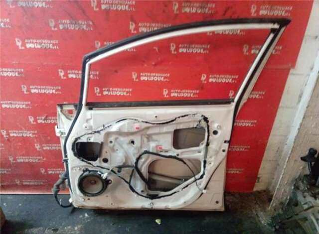 Foto 2ª: Puerta Delantera Derecha Toyota Verso 1.6 ADVANCE [1.6 LTR. - 82 KW D-4D CAT] [N47C16A]