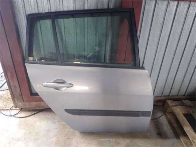 Puerta Trasera Derecha Renault Megane 1.9 DYNAMIQUE CONFORT [1.9 LTR. - 88 KW DCI DIESEL] II GRANDTOUR (2003-_)