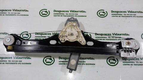 Foto 2ª: Elevalunas Manual Trasero Izquierdo Mercedes Clase C 160 2.2 CDI CAT BERLINA 143CV 105KW [OM611962] (2000)