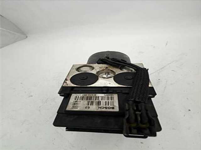 Foto 3ª: Abs Toyota Corolla 2.0 D-4D LUNA BERLINA [2.0 LTR. - 85 KW D-CAT] [1CDFTV]