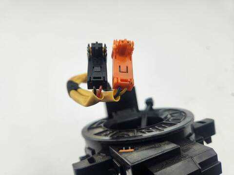 Foto 3ª: Anillo Airbag Toyota Rav4 PREMIUM 177CV 130KW [2AD] (2007)