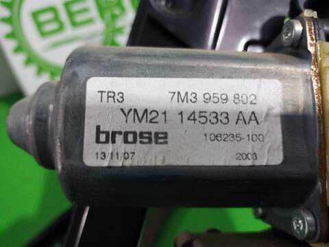 Foto 3ª: Elevalunas Eléctrico Delantero Derecho Seat Alhambra 2.0 TDI 140CV [BRT] (2000)