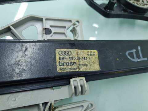 Foto 4ª: Elevalunas Manual Trasero Derecho Audi A6 3.0 TDI QUATTRO 245CV 180KW [CDU] (2011)