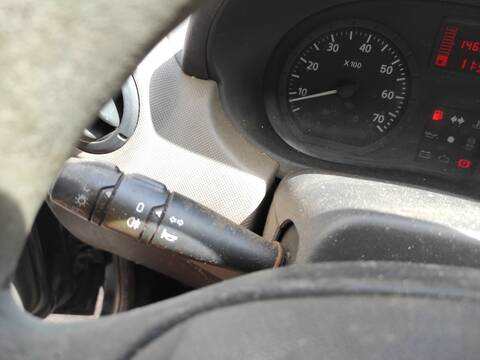 Mando Multifuncion Dacia Sandero D4F732