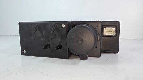 Foto 2ª: Centralita Cierre Centralizado Mercedes Clase E 180 602982 BERLINA (1996)