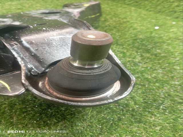 Foto 2ª: Brazo Suspension Delantero Derecho Nissan Navara 2.3 TD D23 [YS23] (2018)