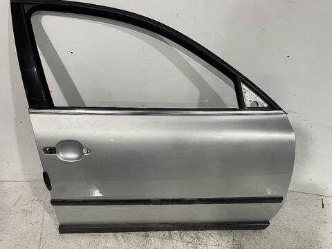 Foto 2ª: Puerta Delantera Derecha Volkswagen Passat ADVANCE 131CV [AVF] (2000)