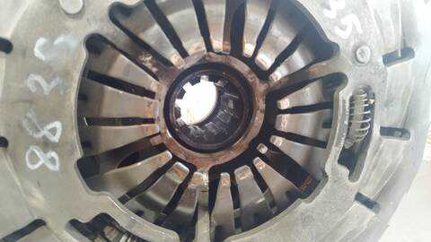 Foto 4ª: Volante Motor Bmw Serie 3 315 320D BERLINA 150CV 110KW [204D4] (2002)