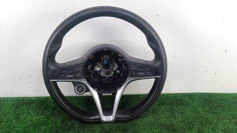 Volante Alfa Romeo Stelvio 2.0 Q4 949.AXF2A) 201CV 148KW