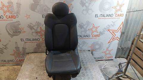 Foto 4ª: Asientos Traseros Mercedes Clase C 160 COUPE 218CV 160KW (2002)