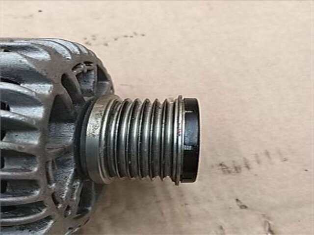 Foto 3ª: Alternador Mazda 2 1.4 CRTD SPORTIVE [1.4 LTR. - 50 KW DIESEL CAT]